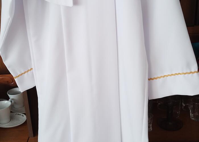 Grajewo ogłoszenia: Sprzedam albę komunijną dla chłopca długość od ramion 120cm....